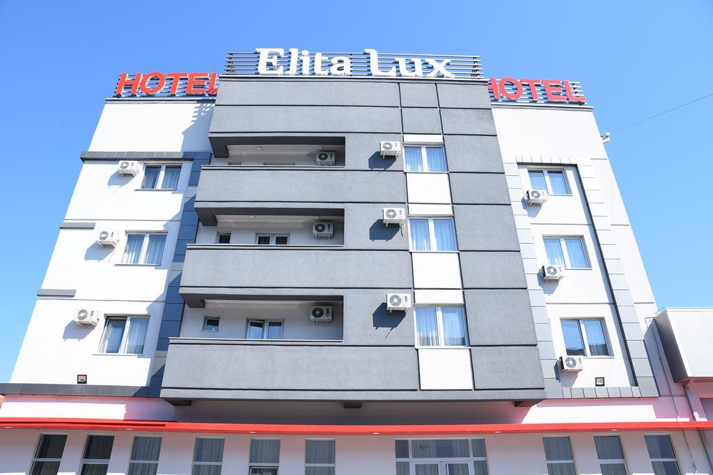 Garni Uni Elita Lux Hotel นิส ภายนอก รูปภาพ